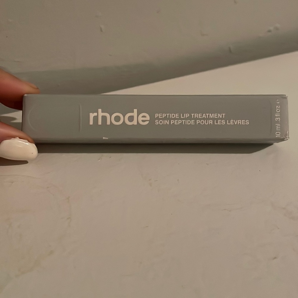 NEW Rhode peptide lip treatment, THE NOURISHING LIP LAYER, Flavor: unscented
